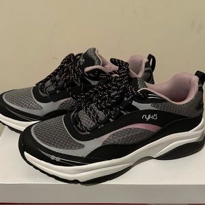 Ryka Walking Sneaker Norda